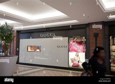 gucci the mall prezzi|Gucci cape town waterfront.